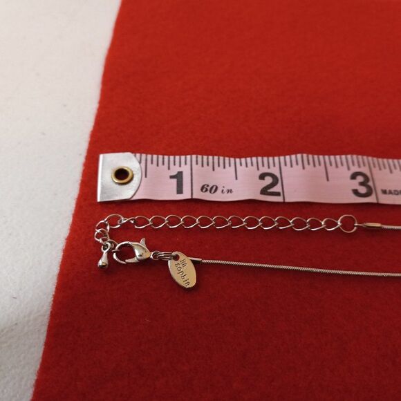 Lia Sophia Cross Pendant Silver Tone Metal Necklace Cottagecore Grandmacore - Picture 4 of 4